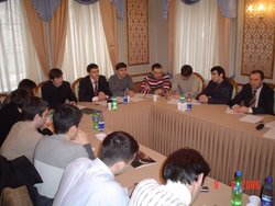 Круглый стол "Роль молодежи в решении социально-экономических проблем Северного Кавказа"