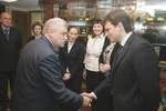 Председатель Совета Федерации Сергей Миронов и Председатель Совета Российского союза молодых ученых Александр Щеглов