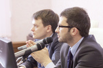 Слева направо: Председатель Совета Российского союза молодых ученых Александр Щеглов и Заместитель министра образования и науки Российской Федерации Игорь Федюкин