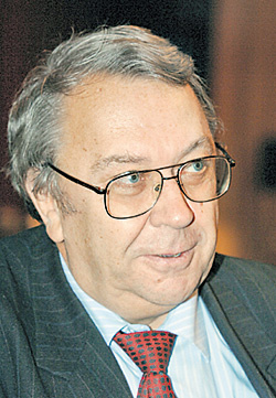 Избранный Президент Российской академии наук Владимир Фортов