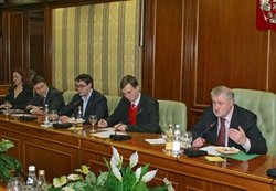 Встреча представителей Инициативной группы по созданию Молодежной общественной палаты с Председателем Совета Федерации Сергеем Мироновым