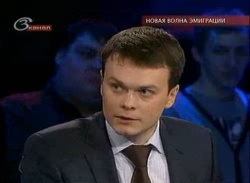 Председатель Совета Российского союза молодых ученых Александр Щеглов выступает в программе "Право голоса" телеканала "3 канал"