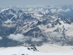 Вид с Западной вершины Эльбруса (5642 метра)