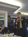 Заседание Клуба Открытого университета Сколково, выступает Председатель Совета Российского союза молодых ученых Александр Щеглов