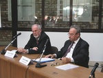 Вице-президент DFG Петер Функе и Вице-президент DAAD Макс Хубер (слева направо)