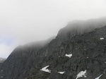 Туман на горных хребтах